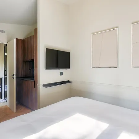 Maison Du Moulin Aparthotel Paris