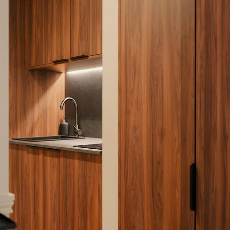 Maison Du Moulin 4* Paris