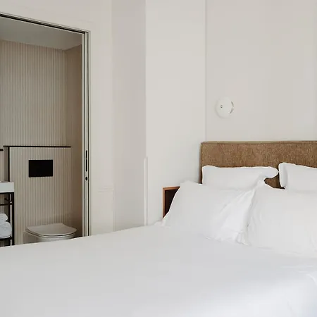 Maison Du Moulin Apart Otel Paris