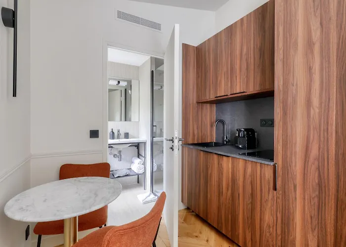 Maison Du Moulin Aparthotel Parijs